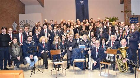 Il concerto benefico Suoni di Speranza: un tuffo nell'animo umano di Zucchero